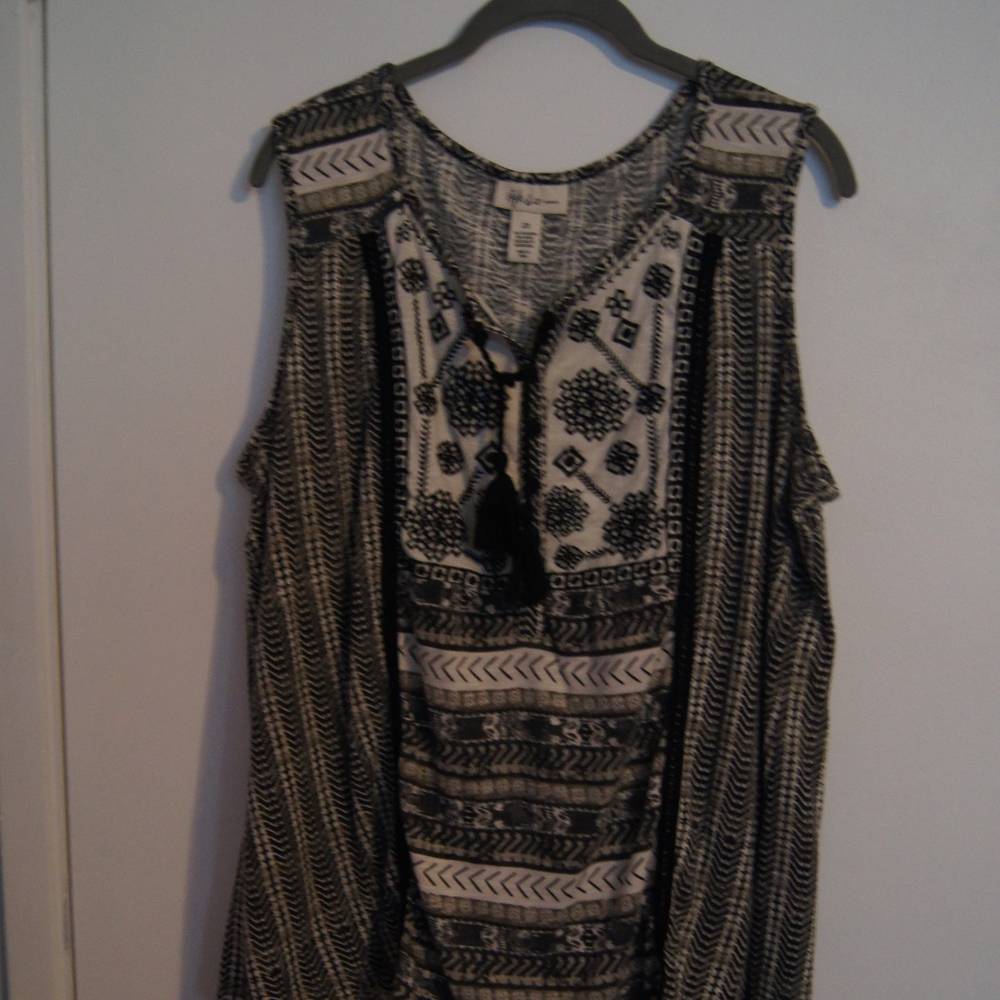 Style & Co sleeveless top